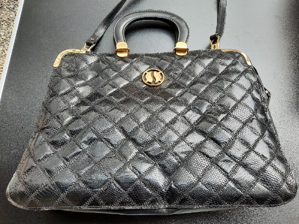 sac noir vintage année 70