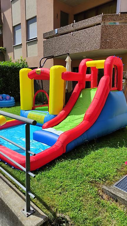 Gonfiabile Acquatico