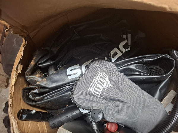 Bateaux Savage gear