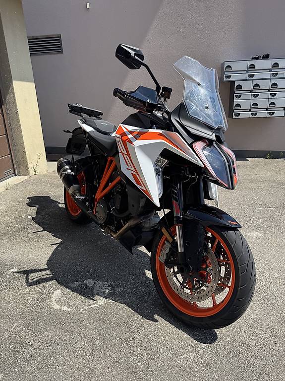 KTM Super Duke GT