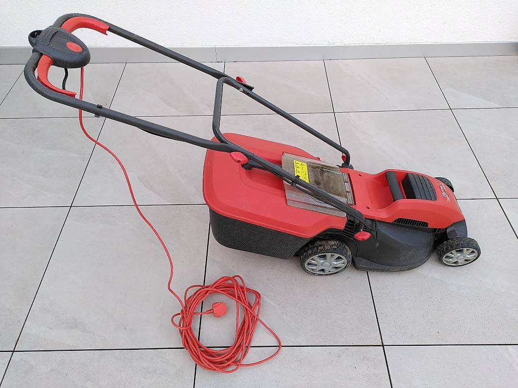 Tondeuse électrique FLYMO Speedi-mo 1500 W / 220 V