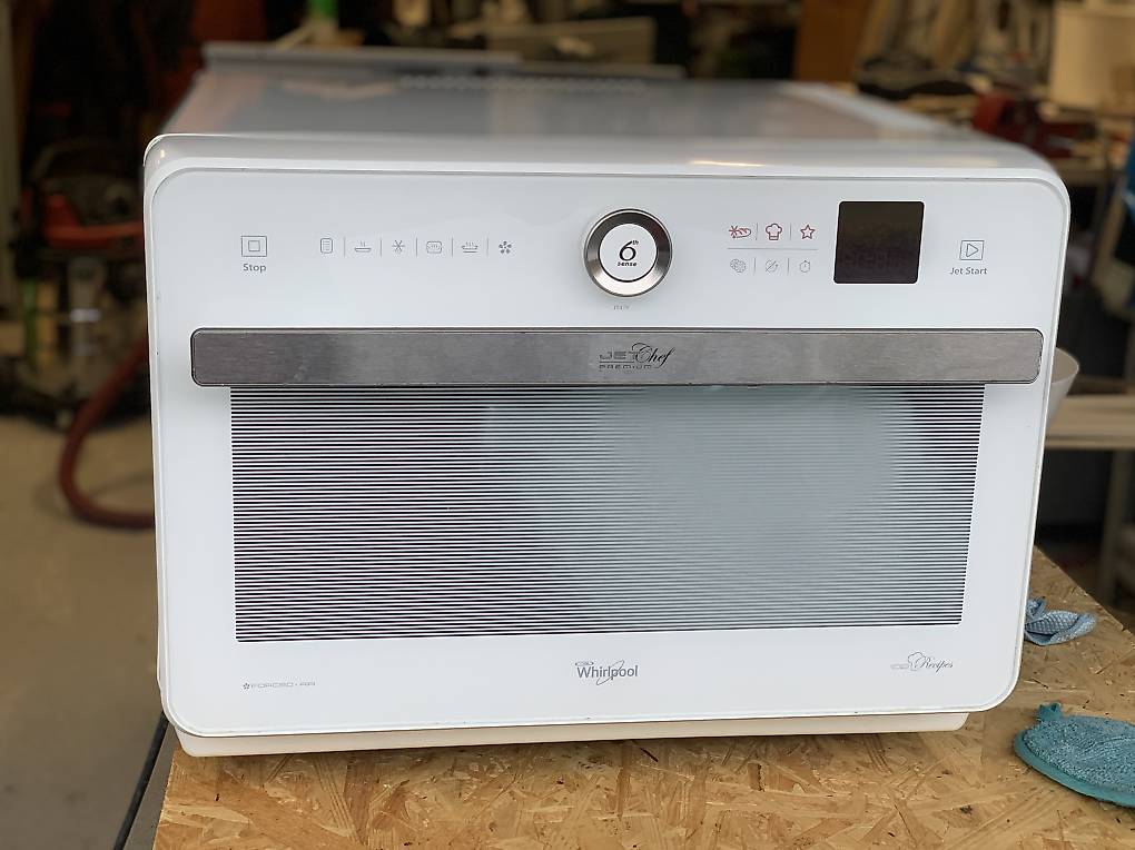 Four à micro-ondes Whirlpool JT 479 WH