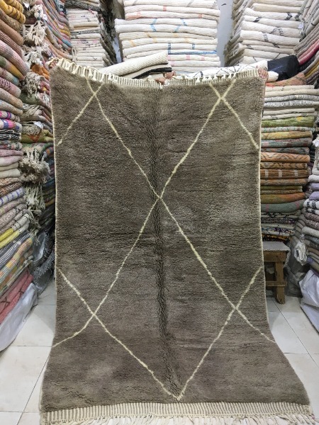 Tapis Mrirt d"exception Berbère Marocain 2m75 x 1m64