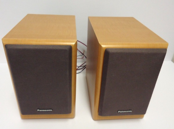 Panasonic Holz Hifi Lautsprecher Bassreflex + Abdeckungen