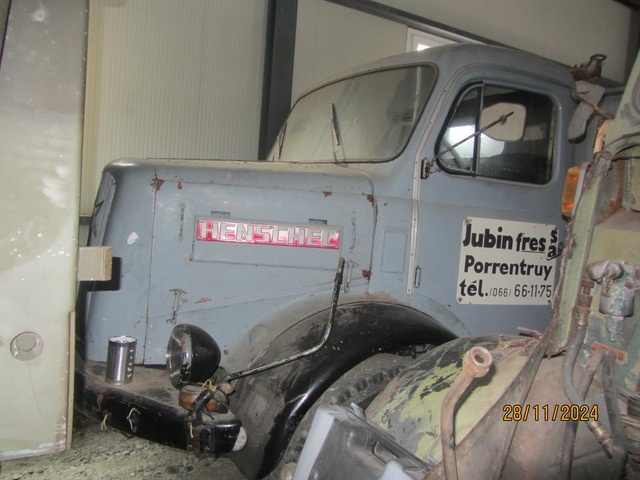 HENSCHEL Oldtimer, 3-Seitenkipper