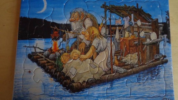 troll-floss mit familie 28,5 cm x 18 cm, feste preis