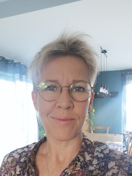 Endlich wieder zusammen über die Tanzfläche schwoofen