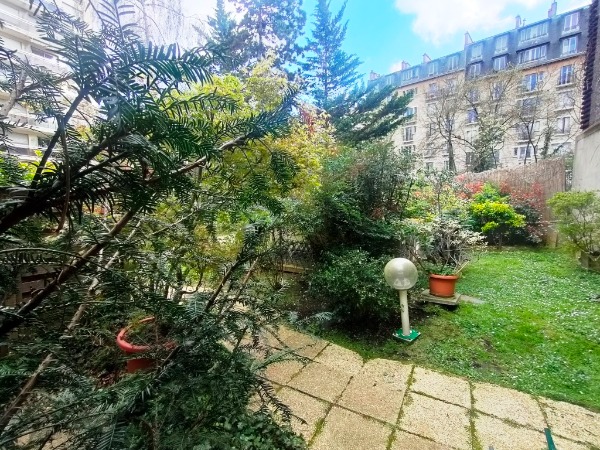 Maison: 73,06m², Jardin: 27m² et Terrasse: 13m²
