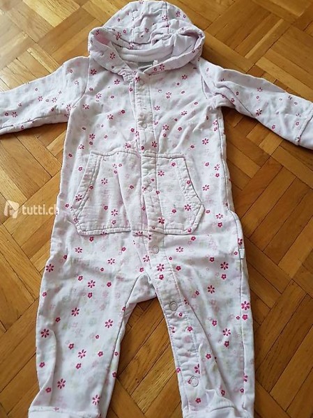 ensemble une pièce