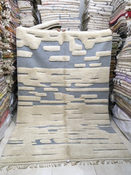 Tapis Mrirt d"exception Berbère Marocain 3m06 x 1m95