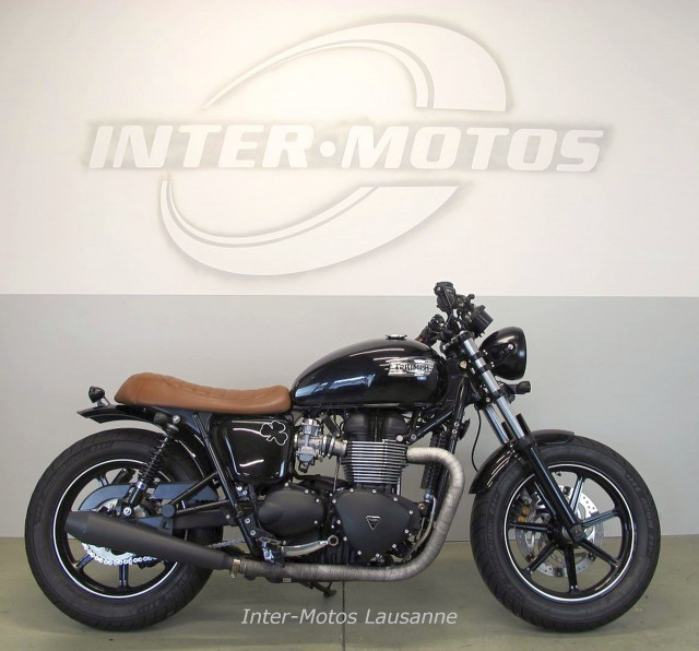 TRIUMPH Bonneville 900