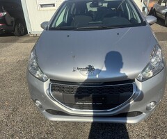 PEUGEOT 208 1.6 VTI Allure 2013