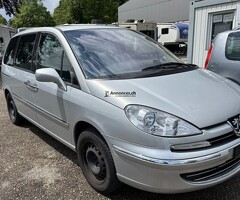 PEUGEOT 807 2.0 16V (ST) Family+