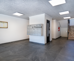 Appartement de 1 pièce entièrement rénové - Image 5