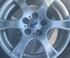 4 pneus neige sur jantes nissan juke - Image 3