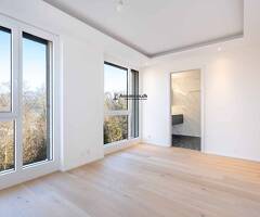 ATTIQUE NEUF DE STANDING 5.5 P VUE PLONGEANTE SUR LE LAC - Image 8