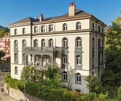 Dernier étage - Spacieux 3.5 pces 99 m2 + combles dans un immeuble ancien rénové - Image 2