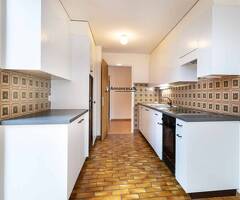 Charmant appartement en duplex de 3.5 pièces situé dans les combles - Image 4