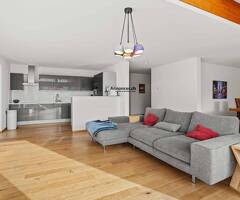 Spacieux et lumineux duplex de 4.5 pièces - Image 3