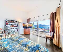 Maison contemporaine avec piscine et vue panoramique sur les Alpes et le lac - Image 8