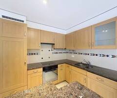 Spacieux et Lumineux 4.5 p avec grand balcon - Image 5