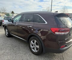 KIA Sorento 2.2 CRDI Style 7P. Automatic - Image 2