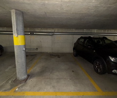 Place intérieure à louer