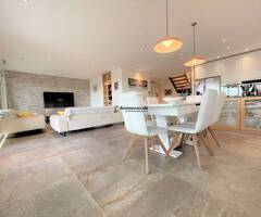 Spacieux 4.5 pièces avec sous-sol, jardin et vue sur le lac - Image 2