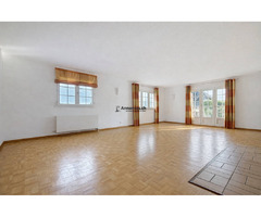Villa familiale de 6.5 pièces avec terrasse et jardin - Image 3