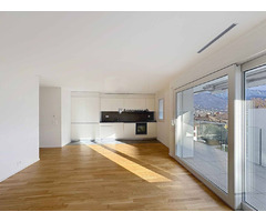 Très beau 3.5 p récent avec grand balcon au 3ème étage - Image 4