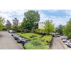 Dernier bureau de 19 m² - avec cafétéria et salle de réunion