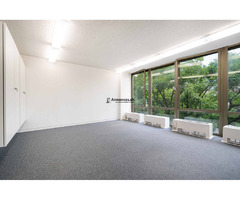 Dernier bureau de 19 m² - avec cafétéria et salle de réunion - Image 6