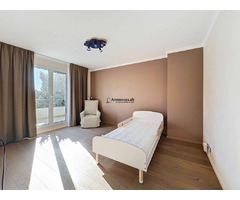 Spacieuse villa avec piscine - Vue lac - Local indépendant aménagé - Image 8