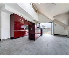 Attique de 5.5 pièces avec vue sur le lac Léman - Image 3