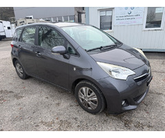 TOYOTA Verso-S 1.33 Linea Luna - Image 2
