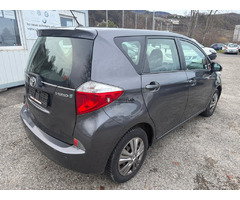 TOYOTA Verso-S 1.33 Linea Luna - Image 3