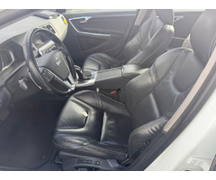 VOLVO V60 T5 Kinetic Geartronic - Image 8
