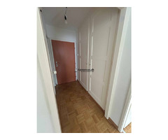 Charmant 2.5 pièces avec balcon à Crissier - situation idéale - Image 2