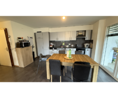 À louer - appartement de 4,5 pièces au 4ème étage - Image 2