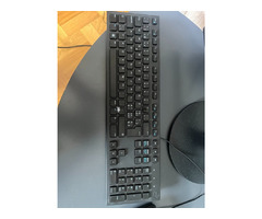 Pack PC fixe Dell OptiPlex 3070 i5 8Go + Écran + Clavier + Souris - Image 2