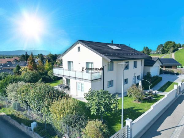 Superbe propriété individuelle de 7.5 pièces